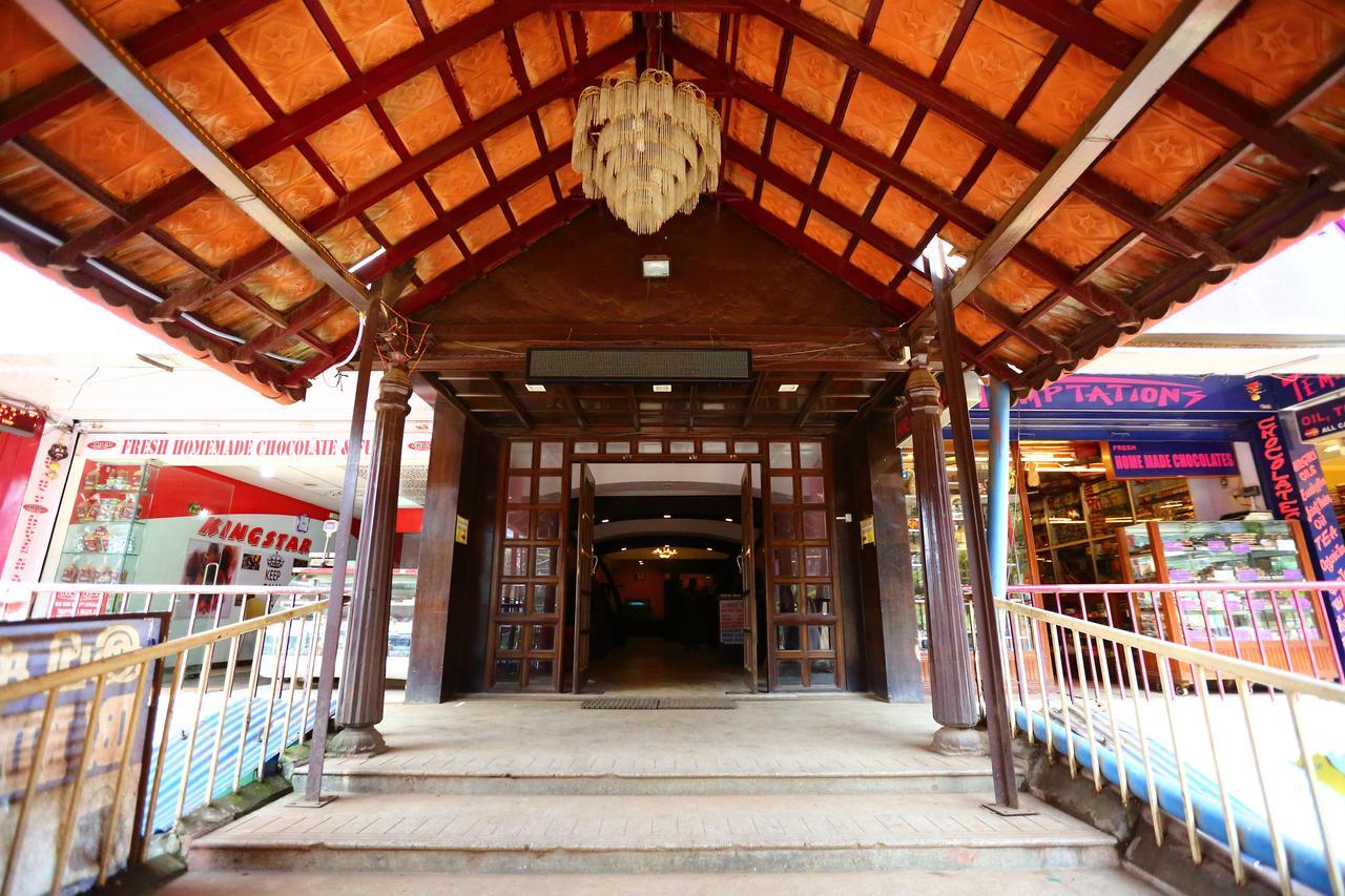 Hotel Charring Cross Ooty Kültér fotó