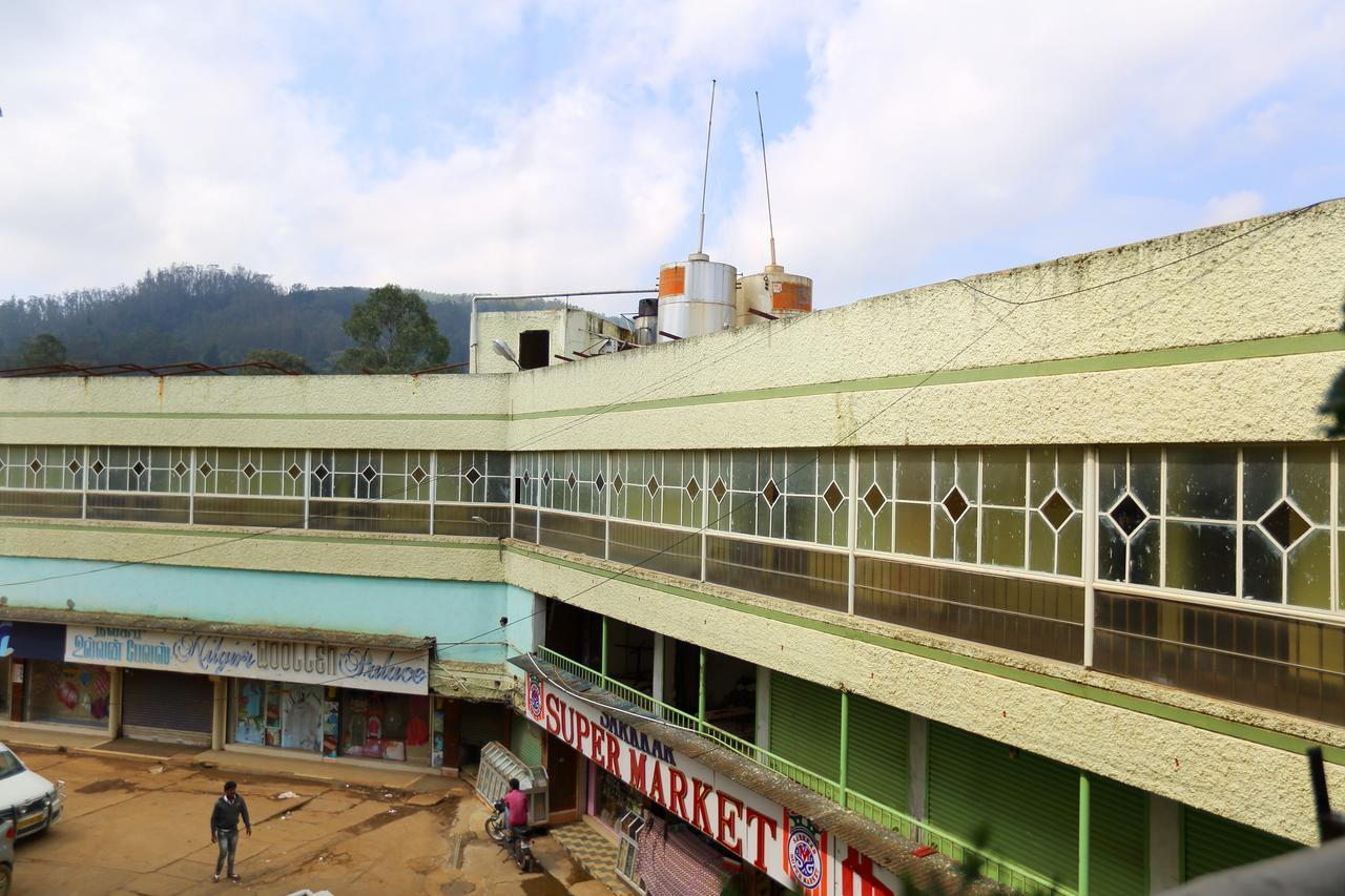 Hotel Charring Cross Ooty Kültér fotó