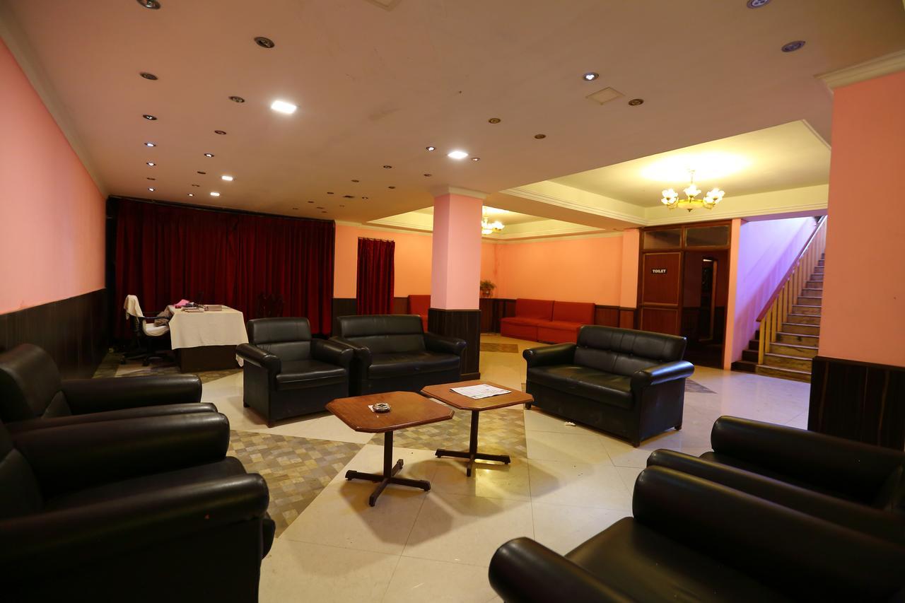 Hotel Charring Cross Ooty Kültér fotó