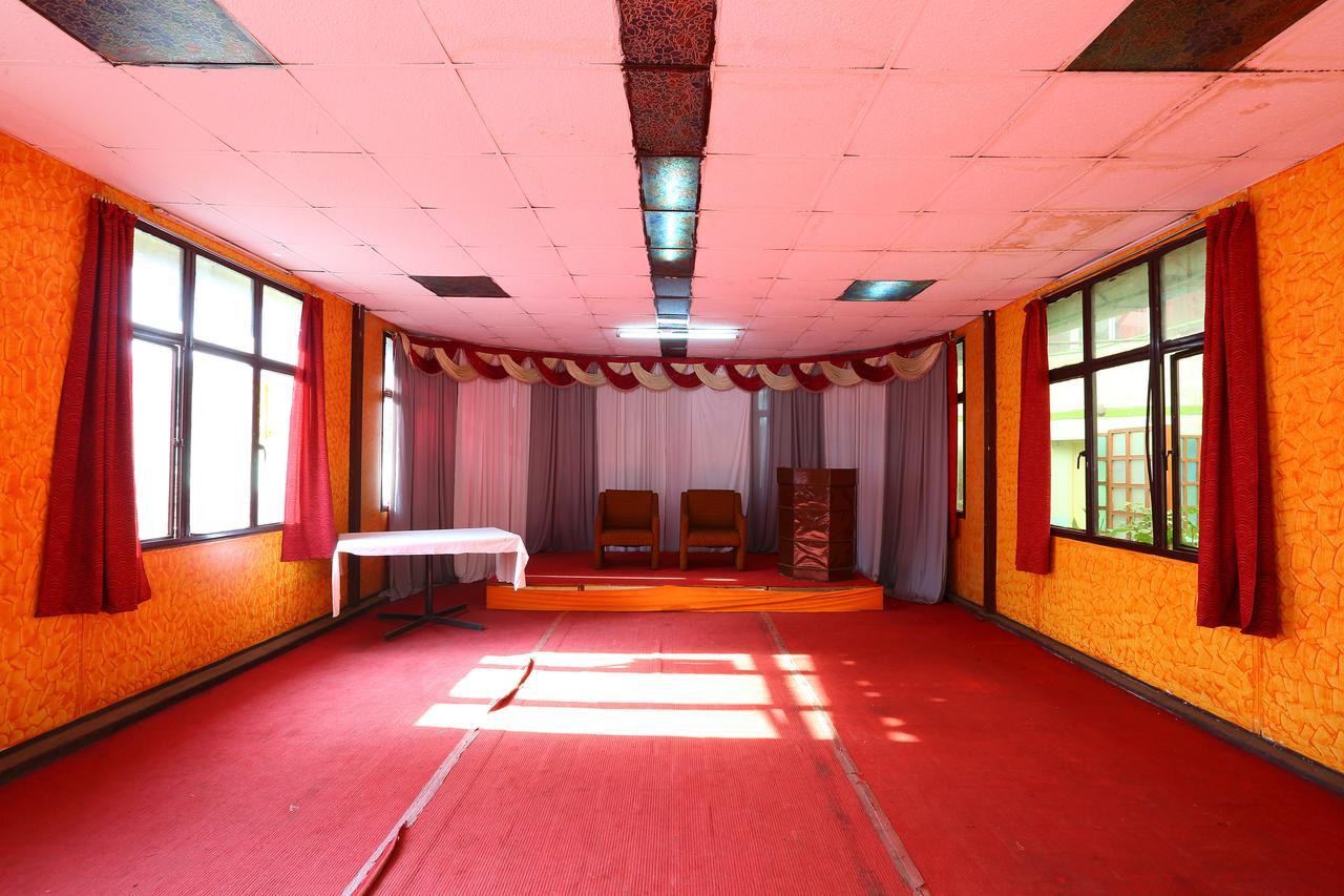 Hotel Charring Cross Ooty Kültér fotó